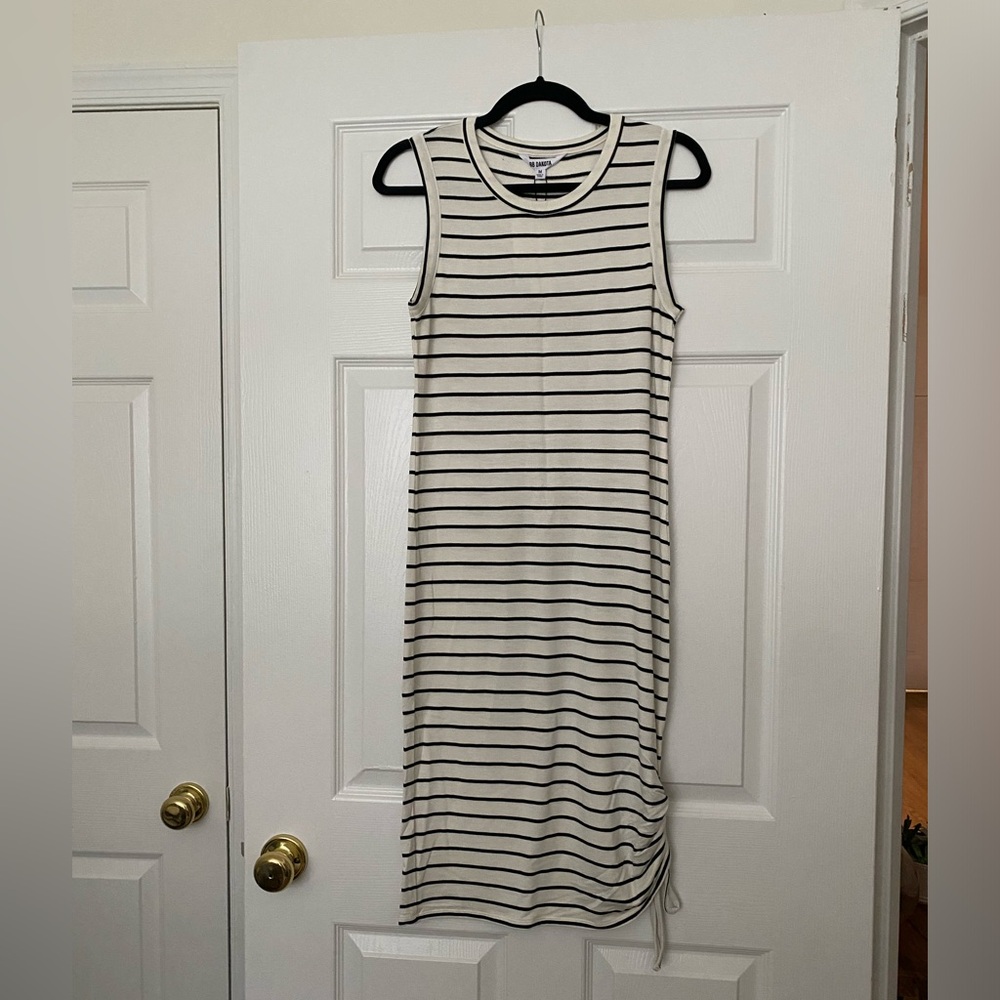 BB Dakota X Steve Madden Women’s Cascade Knit Dress | Medium | White & Black - Picture 2 of 6